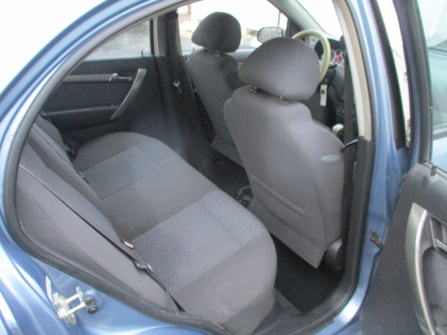 2008 BLUE Chevrolet Aveo LT 4-Door (KL1TG56628B) with an 2.2L L4 DOHC 16V engine, AUTOMATIC transmission, located at 540a Delsea Drive, Sewell, NJ, 08080, (856) 589-6888, 39.752560, -75.111206 - Photo#26